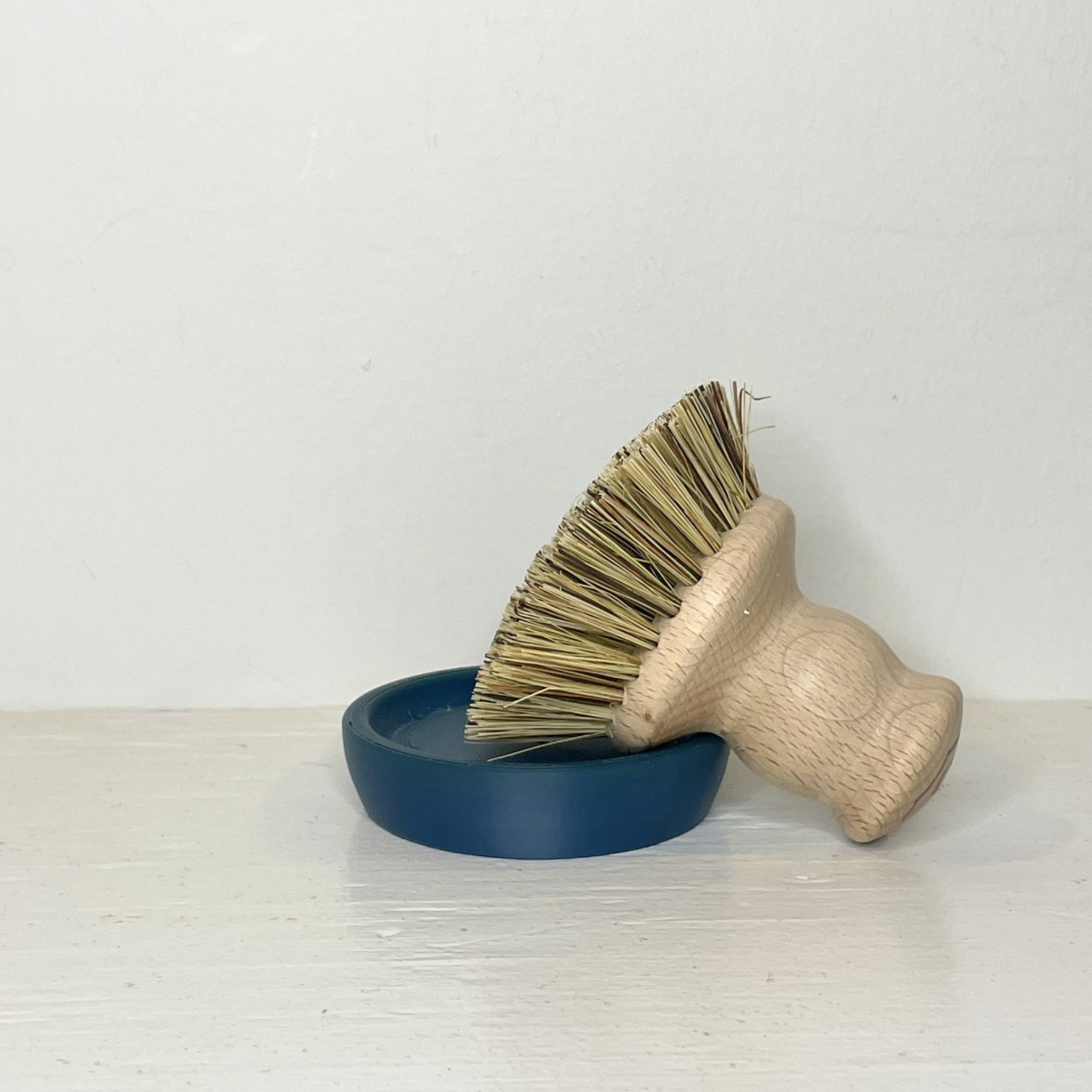Pot Brush